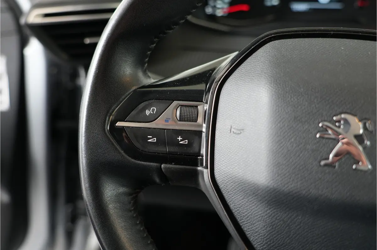 1.2 PureTech Active | Navi |