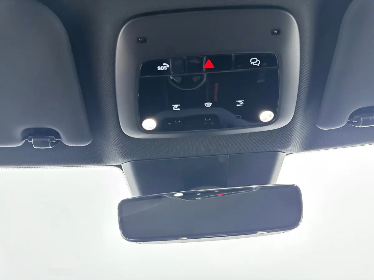 Single Motor Extended Range Plus Europa 69kWh | 19" Allseason | Stoel/Stuurverwarming | Elektr. verst. Stoelen | Harman Kardon | Adaptieve Cruise | BLIS | Parkeercamera