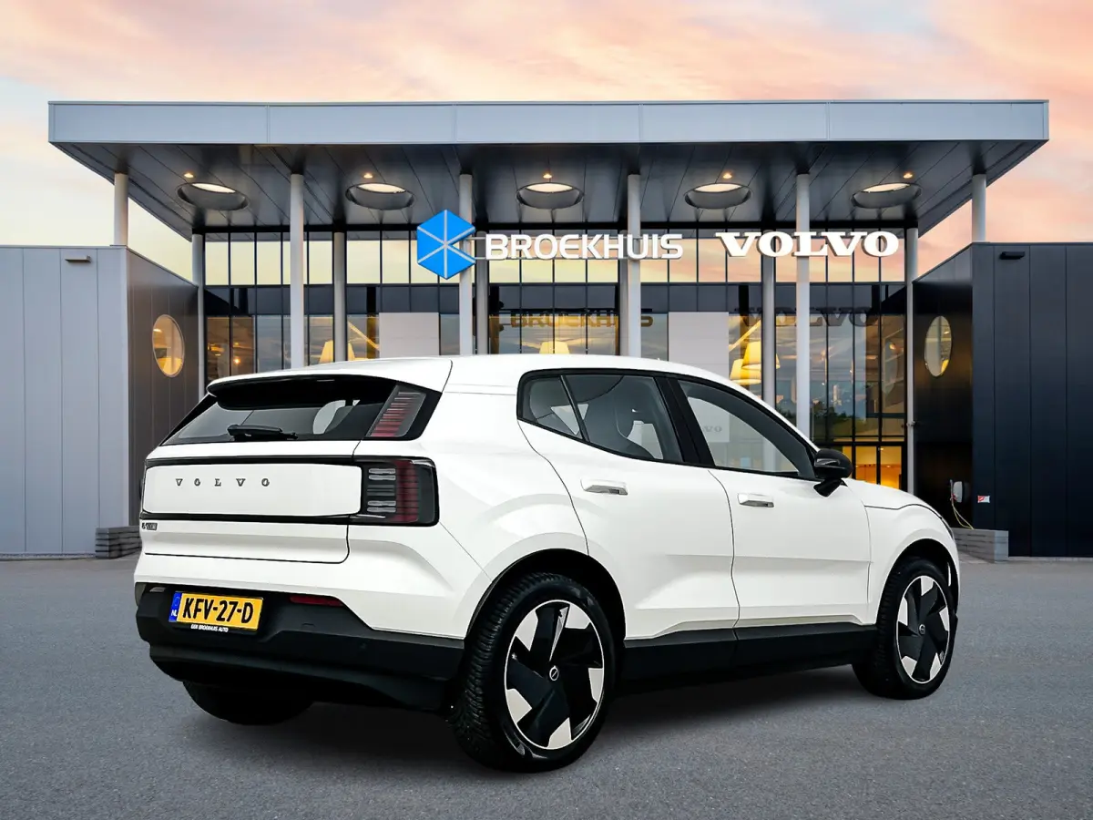 Single Motor Extended Range Plus Europa 69kWh | 19" Allseason | Stoel/Stuurverwarming | Elektr. verst. Stoelen | Harman Kardon | Adaptieve Cruise | BLIS | Parkeercamera