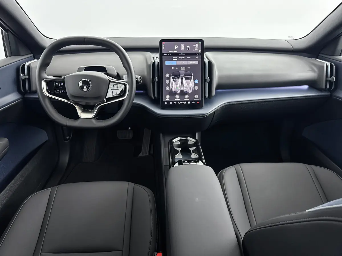 Single Motor Extended Range Plus Europa 69kWh | 19" Allseason | Stoel/Stuurverwarming | Elektr. verst. Stoelen | Harman Kardon | Adaptieve Cruise | BLIS | Parkeercamera