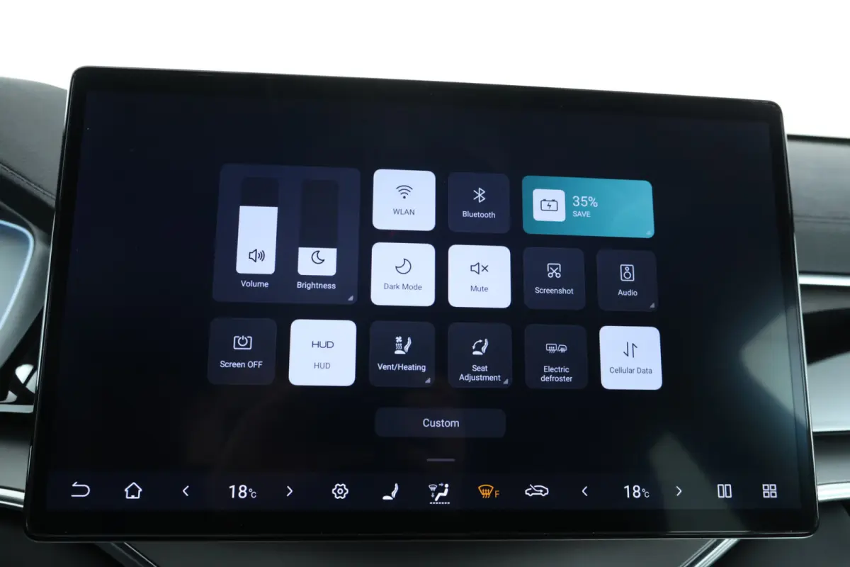 1.5 DM-i FWD Boost Plug in hybrid, Demo!