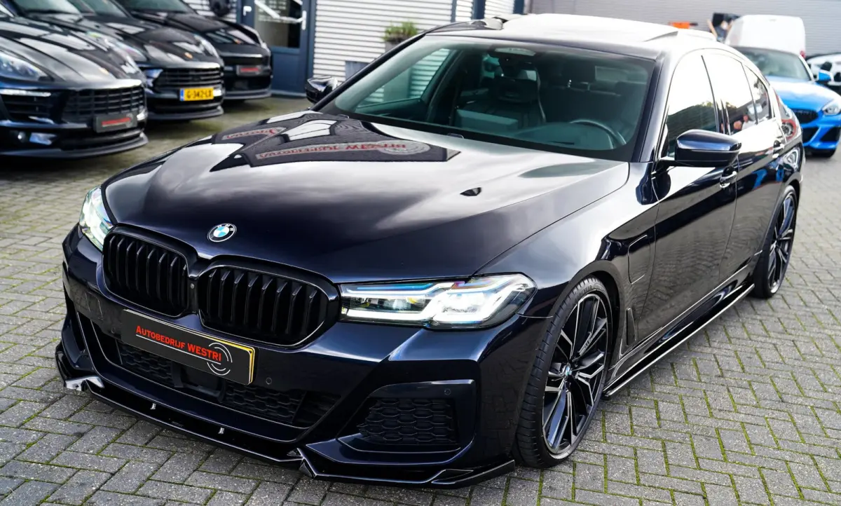 545e xDrive High Executive | Head Up Display | M-Kuipstoelen | Maxton-pakket | 360 Camera | harman/Kardon