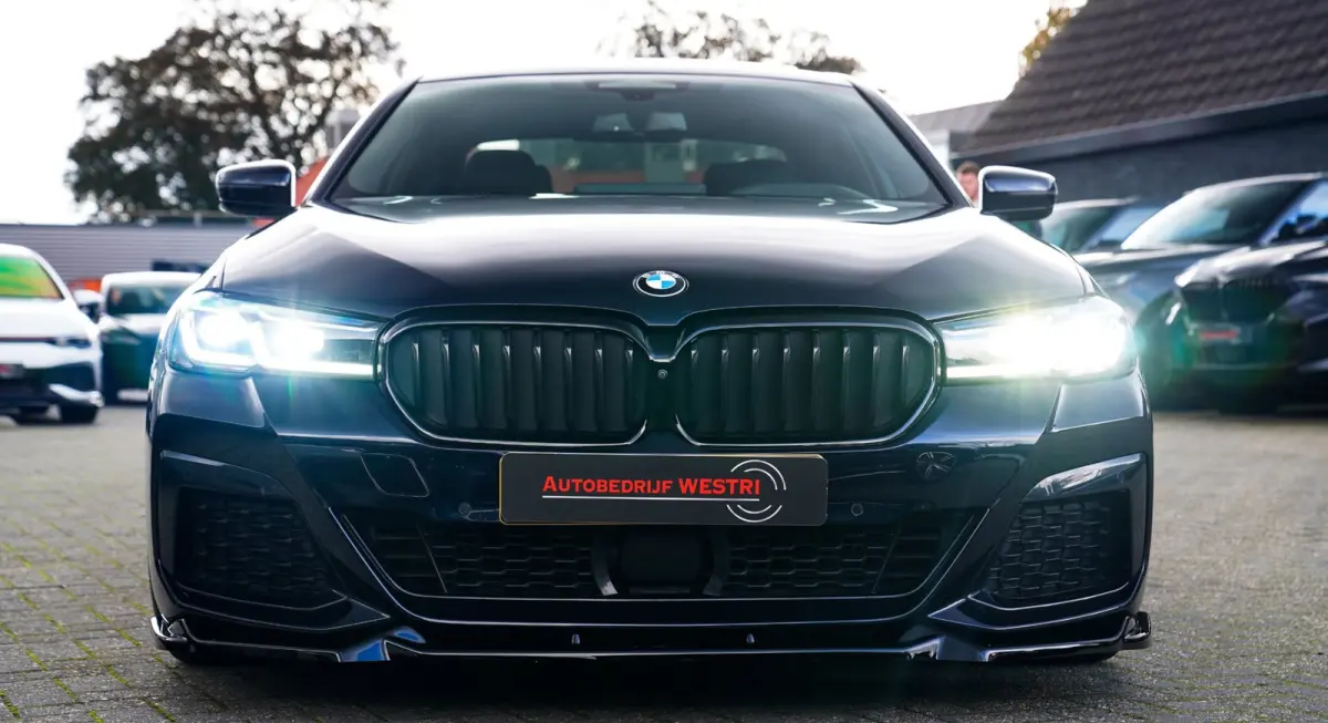 545e xDrive High Executive | Head Up Display | M-Kuipstoelen | Maxton-pakket | 360 Camera | harman/Kardon