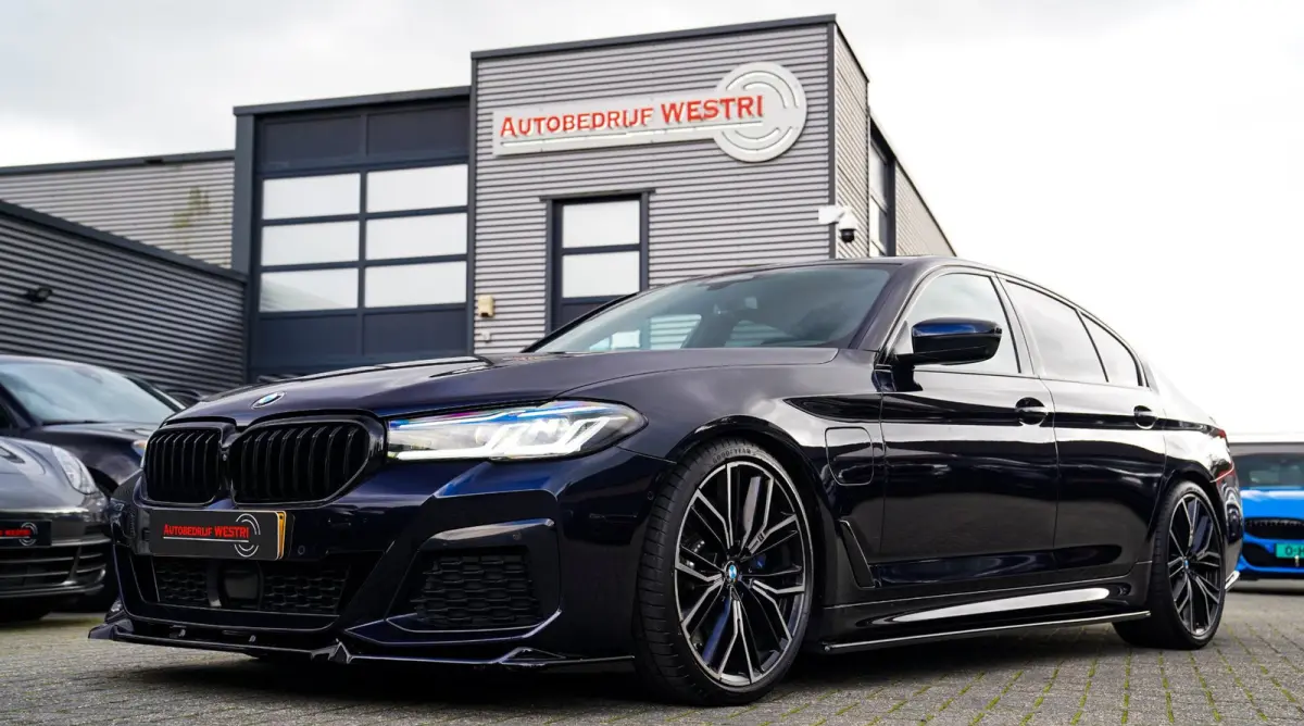 545e xDrive High Executive | Head Up Display | M-Kuipstoelen | Maxton-pakket | 360 Camera | harman/Kardon