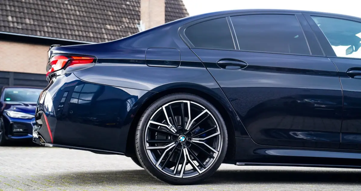 545e xDrive High Executive | Head Up Display | M-Kuipstoelen | Maxton-pakket | 360 Camera | harman/Kardon
