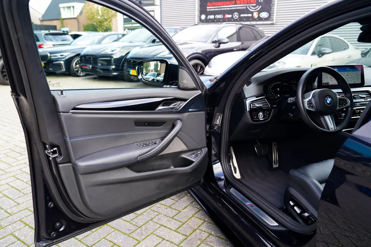 545e xDrive High Executive | Head Up Display | M-Kuipstoelen | Maxton-pakket | 360 Camera | harman/Kardon