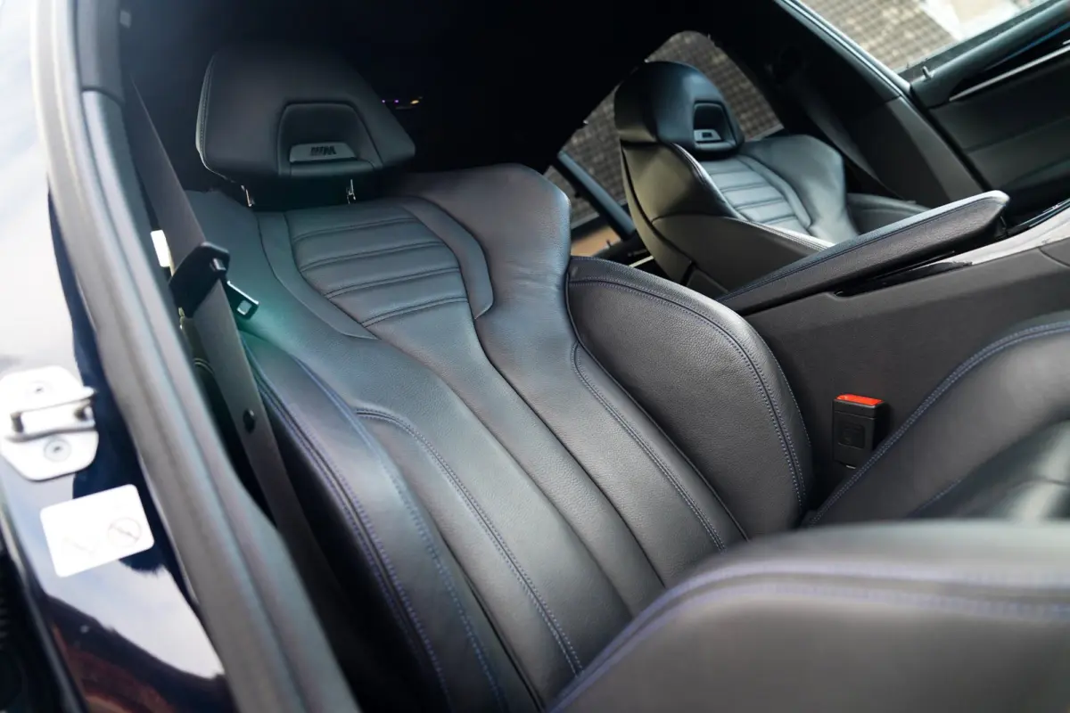 545e xDrive High Executive | Head Up Display | M-Kuipstoelen | Maxton-pakket | 360 Camera | harman/Kardon