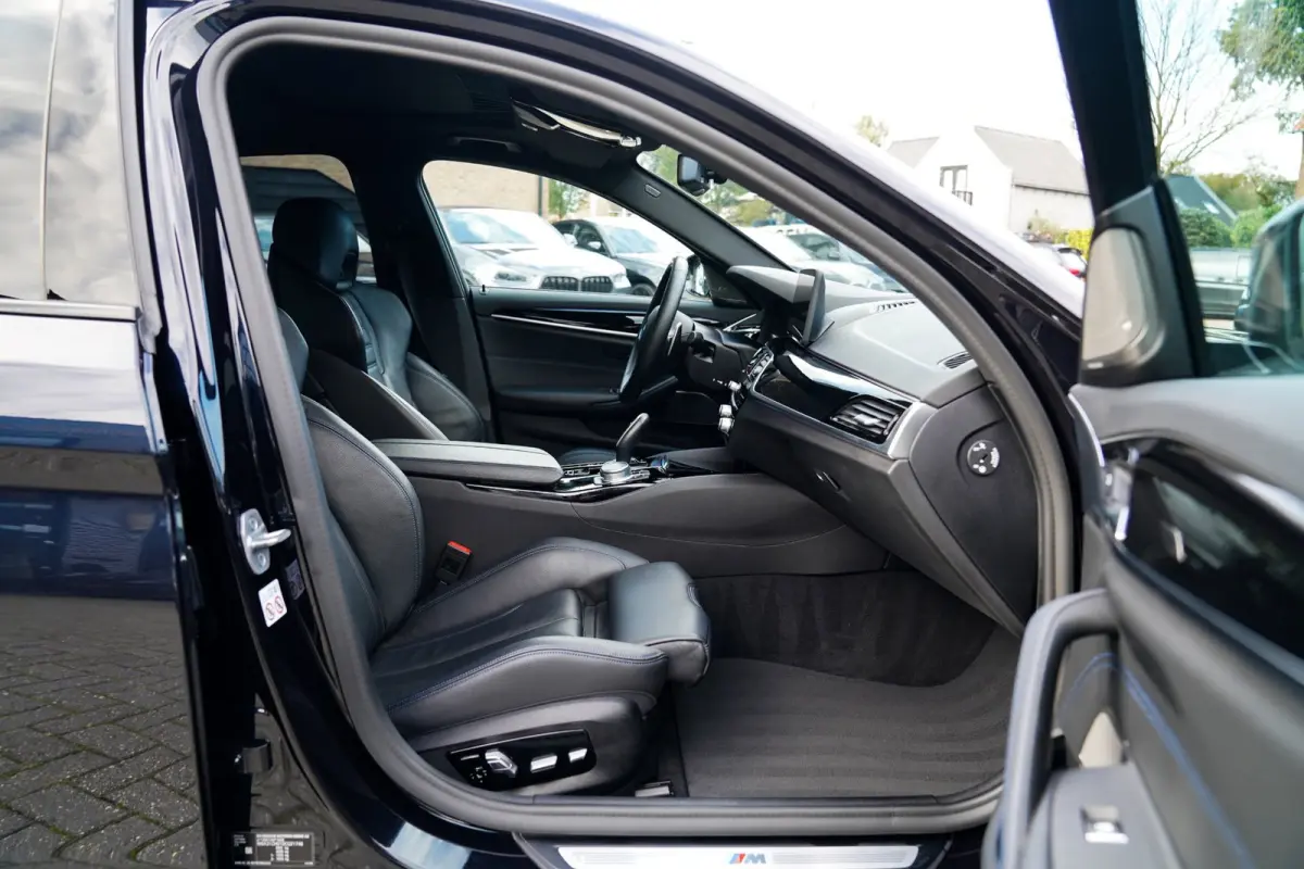 545e xDrive High Executive | Head Up Display | M-Kuipstoelen | Maxton-pakket | 360 Camera | harman/Kardon