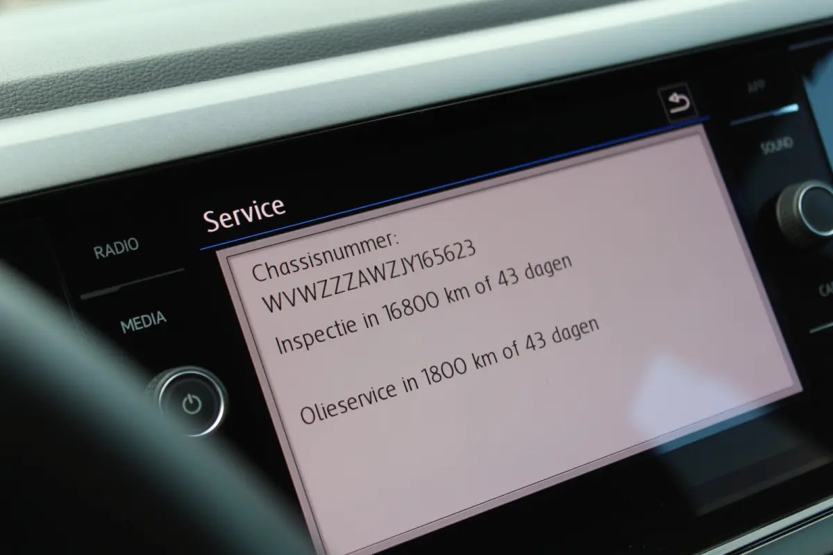 1.0 TSI Comfortline Business | Apple carplay / Android auto