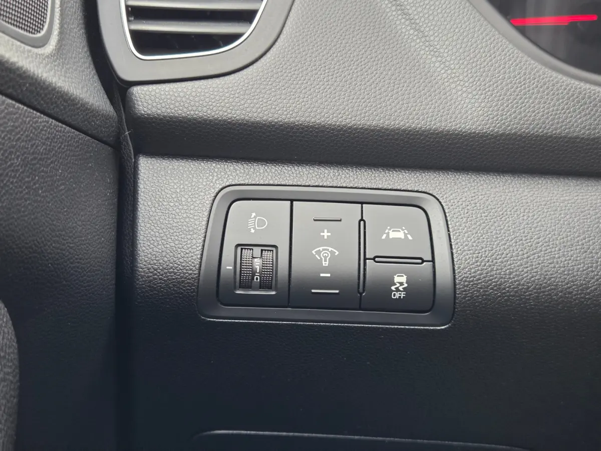 1.0 T-GDI Comfort Cruise control / Start/stop systeem / Apple Carplay/Android Auto / Airco Automatiesch