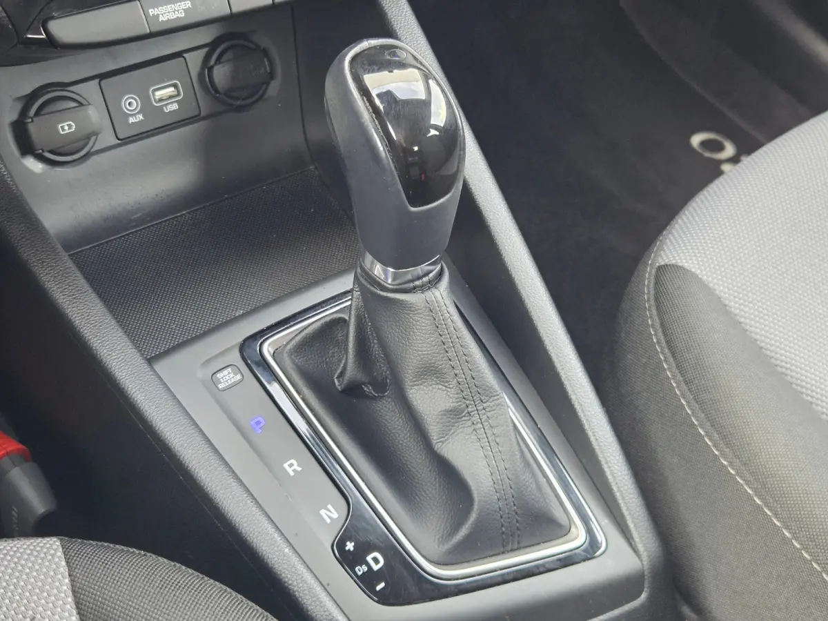 1.0 T-GDI Comfort Cruise control / Start/stop systeem / Apple Carplay/Android Auto / Airco Automatiesch