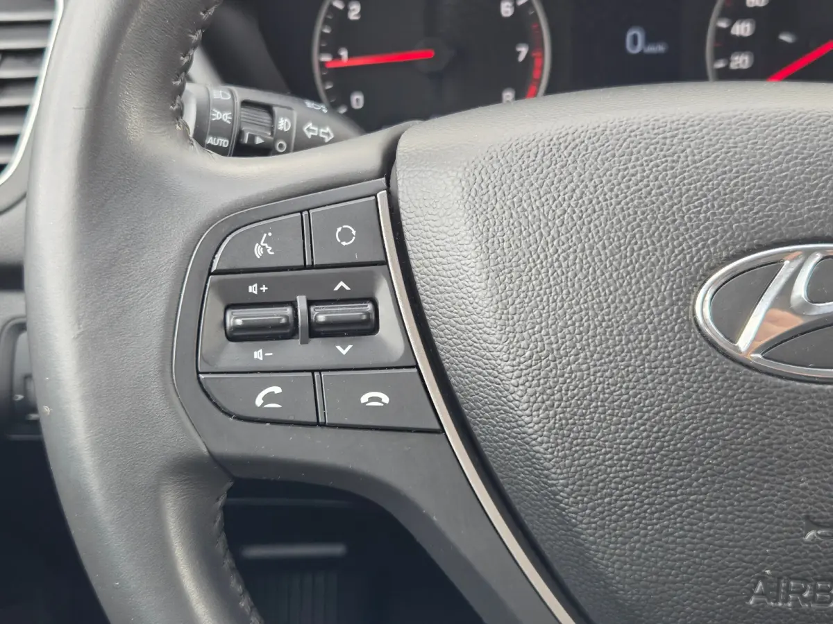 1.0 T-GDI Comfort Cruise control / Start/stop systeem / Apple Carplay/Android Auto / Airco Automatiesch