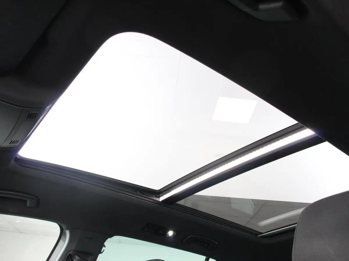 1.4 TSI ACT Highline Business R Climate Control Panoramadak Navigatiesysteem Handel/Export APK t/m 06-2027