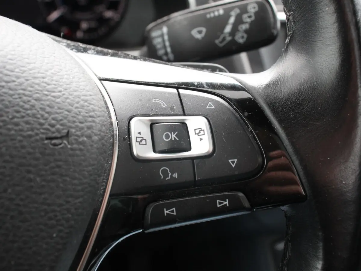 1.4 TSI ACT Highline Business R Climate Control Panoramadak Navigatiesysteem Handel/Export APK t/m 06-2027