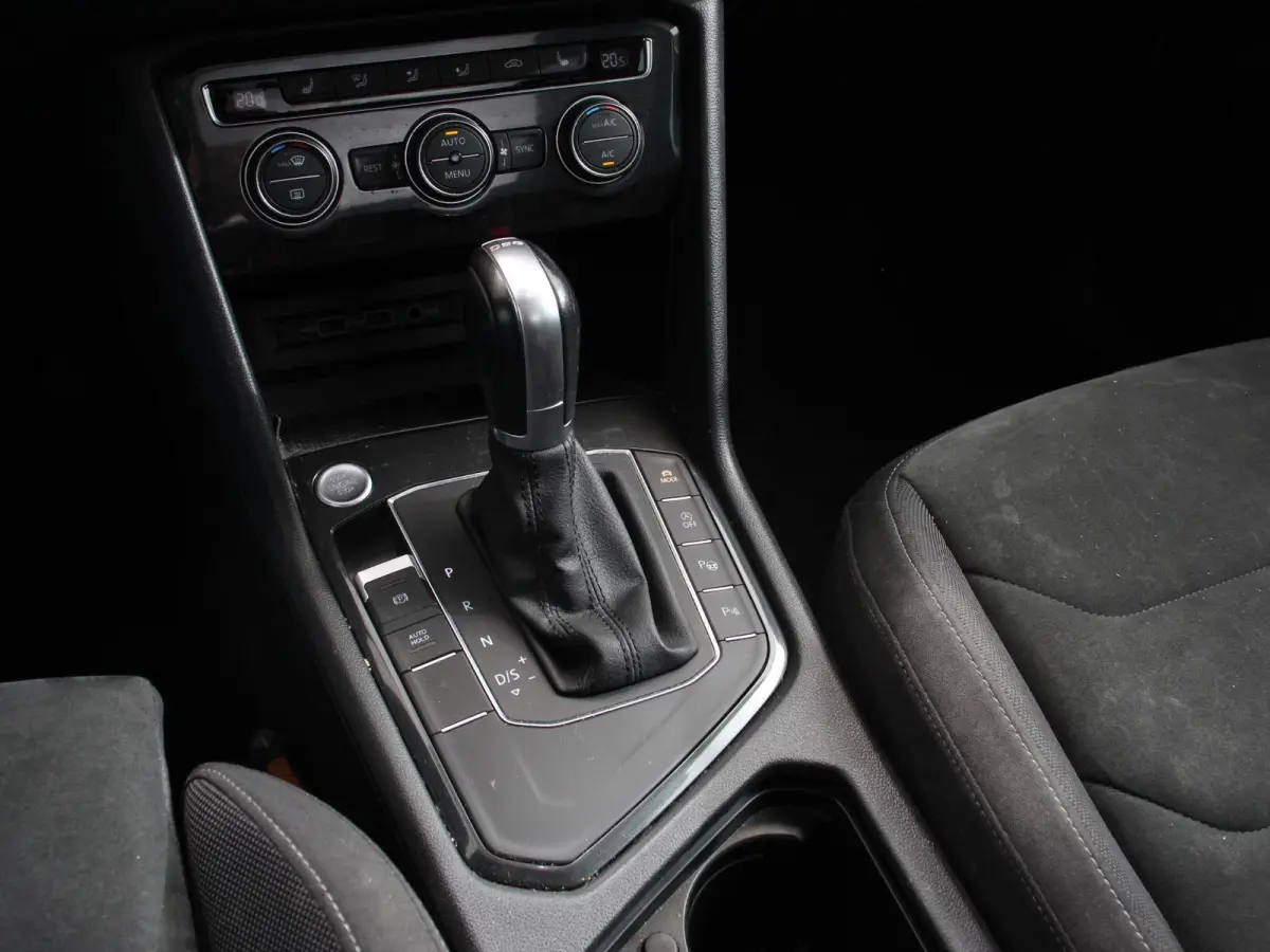 1.4 TSI ACT Highline Business R Climate Control Panoramadak Navigatiesysteem Handel/Export APK t/m 06-2027