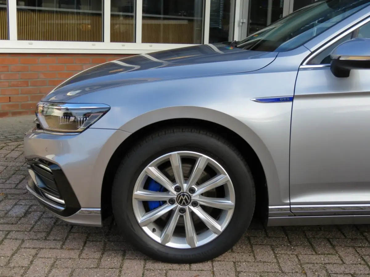 1.4 TSI PHEV GTE / Elec.achterklep / Camera / Elec.stoel / BOVAG garantie