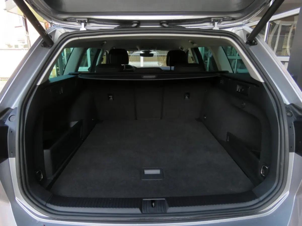 1.4 TSI PHEV GTE / Elec.achterklep / Camera / Elec.stoel / BOVAG garantie