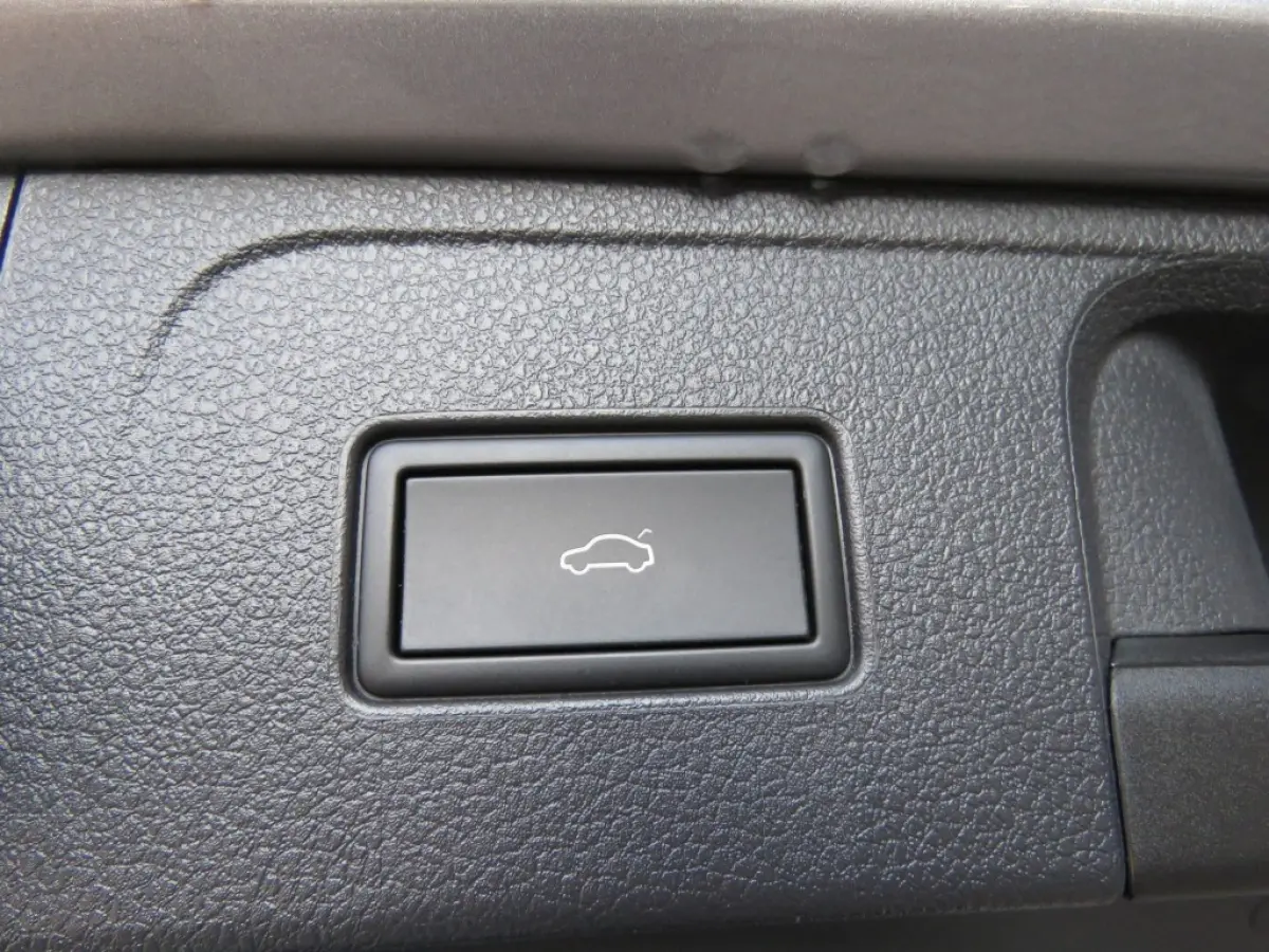 1.4 TSI PHEV GTE / Elec.achterklep / Camera / Elec.stoel / BOVAG garantie