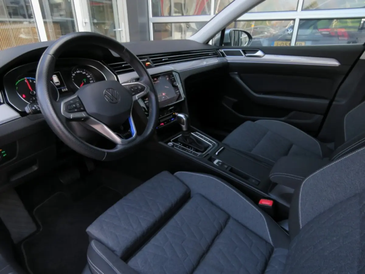 1.4 TSI PHEV GTE / Elec.achterklep / Camera / Elec.stoel / BOVAG garantie