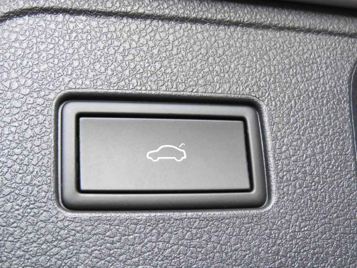 1.4 TSI PHEV GTE / Elec.achterklep / Camera / Elec.stoel / BOVAG garantie