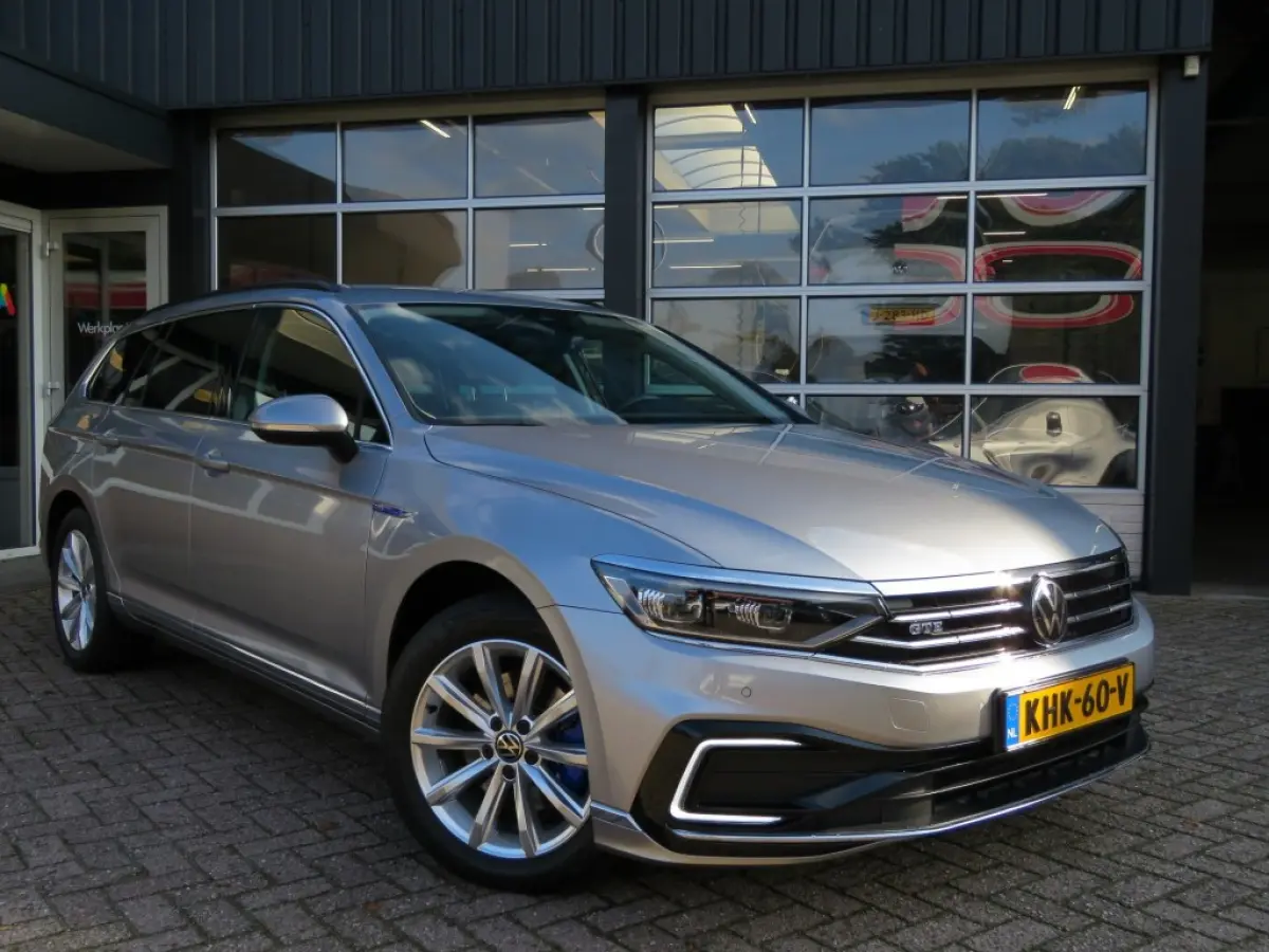 1.4 TSI PHEV GTE / Elec.achterklep / Camera / Elec.stoel / BOVAG garantie