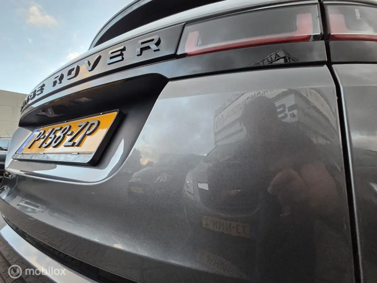 2.0 P250 AWD R-Dynamic First Edition
