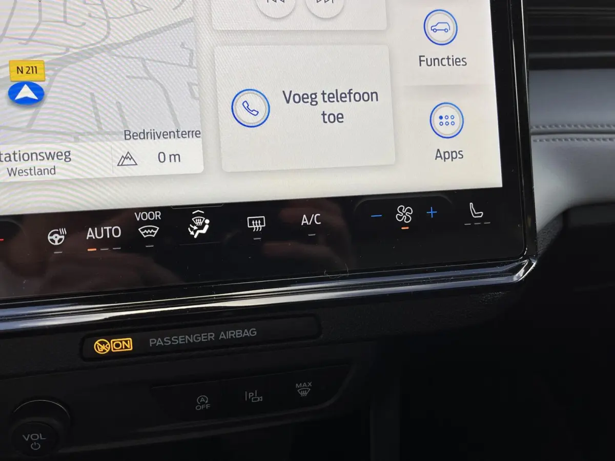 1.0 EcoBoost Sound Edition 155PK Automaat Adaptieve Cruise Winterpack Verbeterde B&O Matrix-LED 360-Camera Climate Privacy Glass Keyless *Speciale Uitvoering*