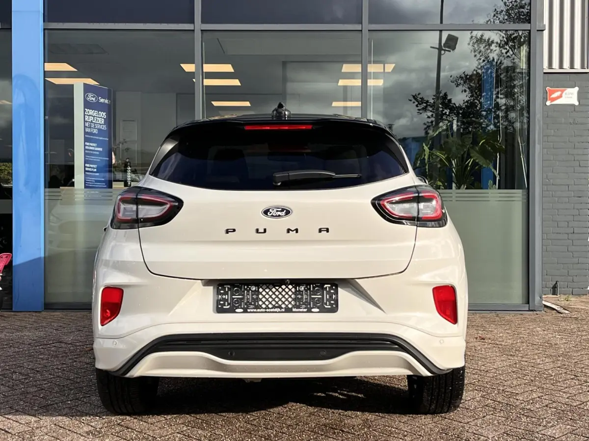 1.0 EcoBoost Sound Edition 155PK Automaat Adaptieve Cruise Winterpack Verbeterde B&O Matrix-LED 360-Camera Climate Privacy Glass Keyless *Speciale Uitvoering*