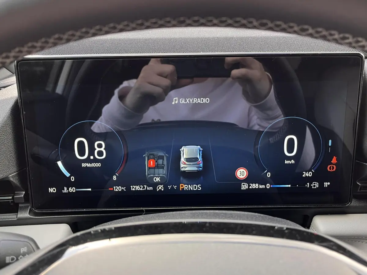1.0 EcoBoost Sound Edition 155PK Automaat Adaptieve Cruise Winterpack Verbeterde B&O Matrix-LED 360-Camera Climate Privacy Glass Keyless *Speciale Uitvoering*