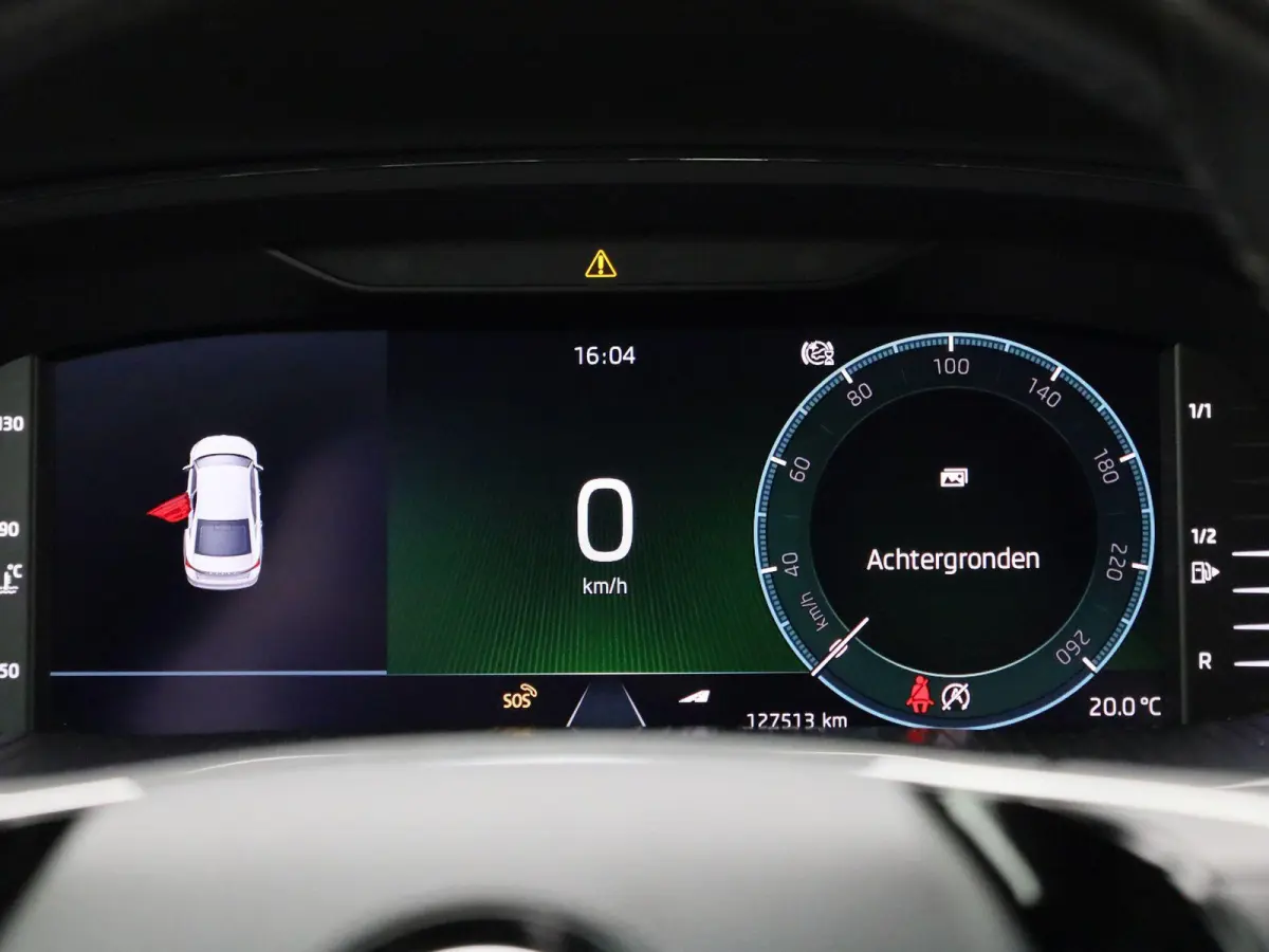 1.0 TSI Business Edition | Apple Carplay / Android Auto | Parkeersensoren | Trekhaak | Lichtmetalen Velgen |