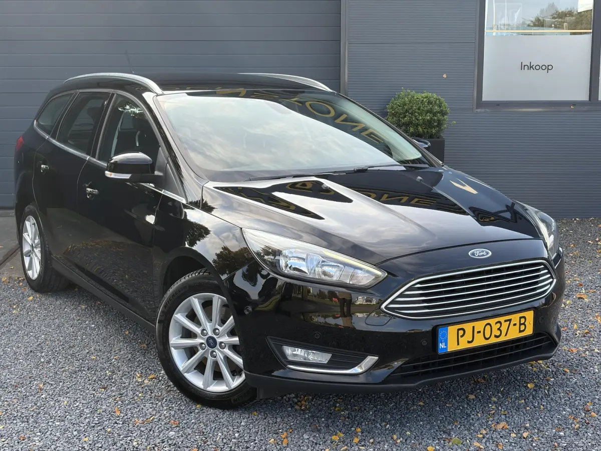 1.5 Titanium D-riem vv in 2024✓150pk✓2e Eigenaar✓Dealer Onderhouden✓Trekhaak✓Carplay✓Keyless✓6bak✓Clima✓Cruise✓Lm velgen✓N.A.P✓Apk tot 08-2027