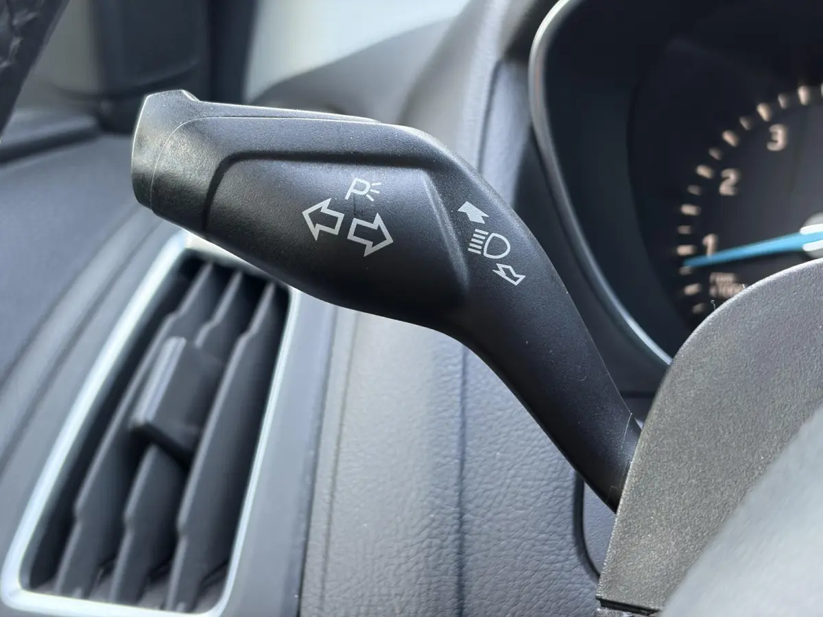 1.5 Titanium D-riem vv in 2024✓150pk✓2e Eigenaar✓Dealer Onderhouden✓Trekhaak✓Carplay✓Keyless✓6bak✓Clima✓Cruise✓Lm velgen✓N.A.P✓Apk tot 08-2027
