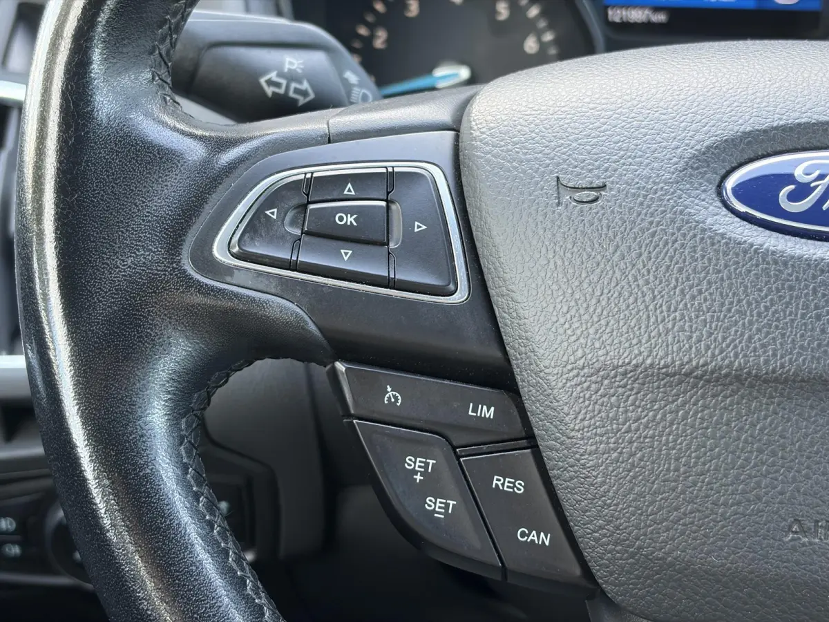 1.5 Titanium D-riem vv in 2024✓150pk✓2e Eigenaar✓Dealer Onderhouden✓Trekhaak✓Carplay✓Keyless✓6bak✓Clima✓Cruise✓Lm velgen✓N.A.P✓Apk tot 08-2027