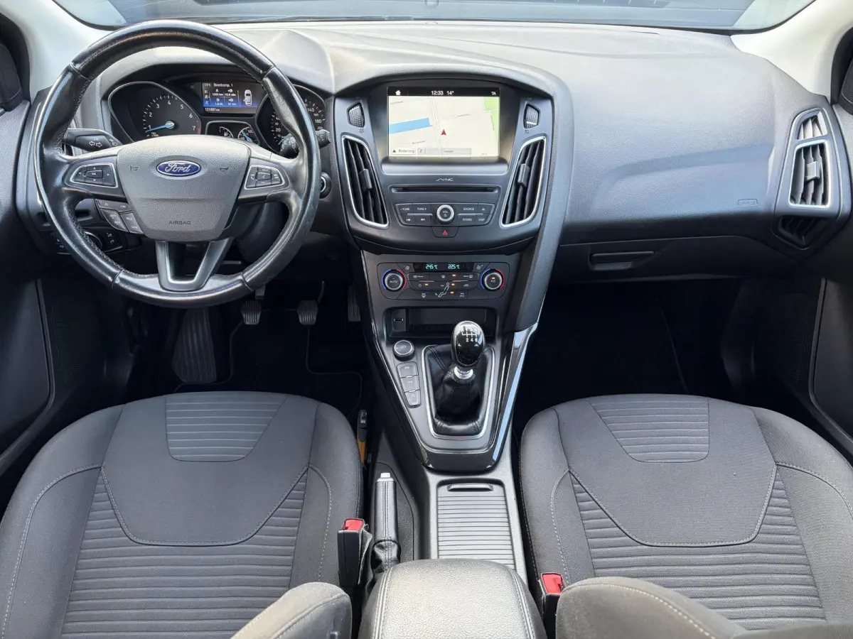 1.5 Titanium D-riem vv in 2024✓150pk✓2e Eigenaar✓Dealer Onderhouden✓Trekhaak✓Carplay✓Keyless✓6bak✓Clima✓Cruise✓Lm velgen✓N.A.P✓Apk tot 08-2027