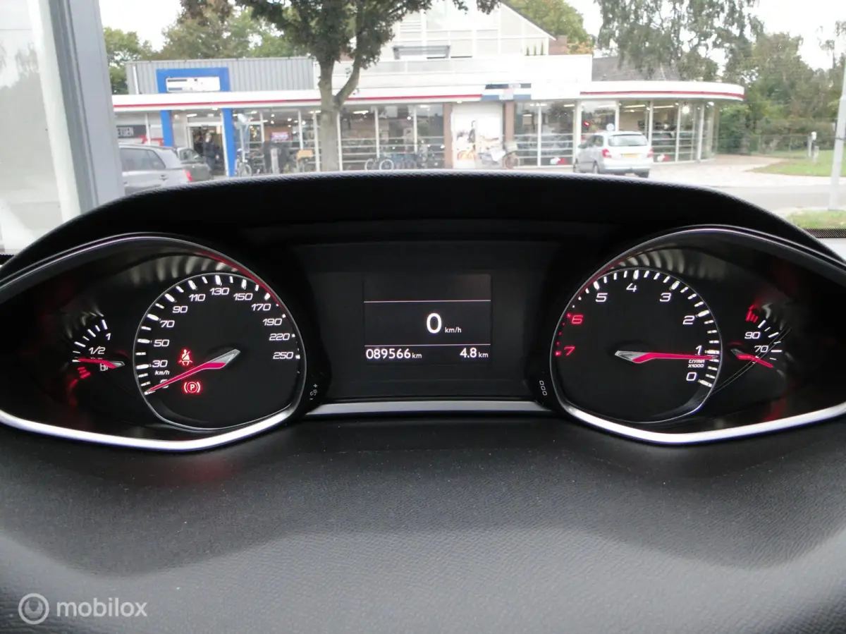 1.2, benzine, schakel, 89.566 km