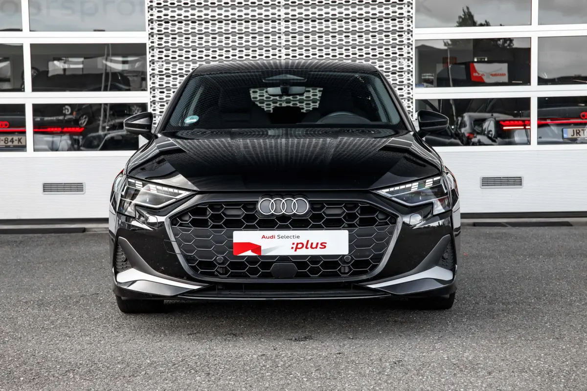 TFSI e 204 pk Advanced | Achteruitrijcamera | Sound System | Stoelverwarming | | Achteruitrijcamera | Adaptive cruisecontrol (Adaptive Cruise Control) | Audi sound system