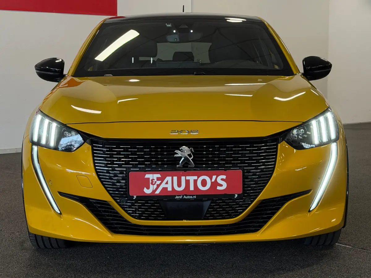 1.2 PureTech GT-Line|NAVI|CAMERA|PANORAMA|CRUISE