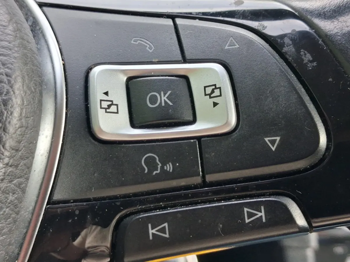 1.6 TDI Comfortline BlueMotion | Cruise control + Navi |