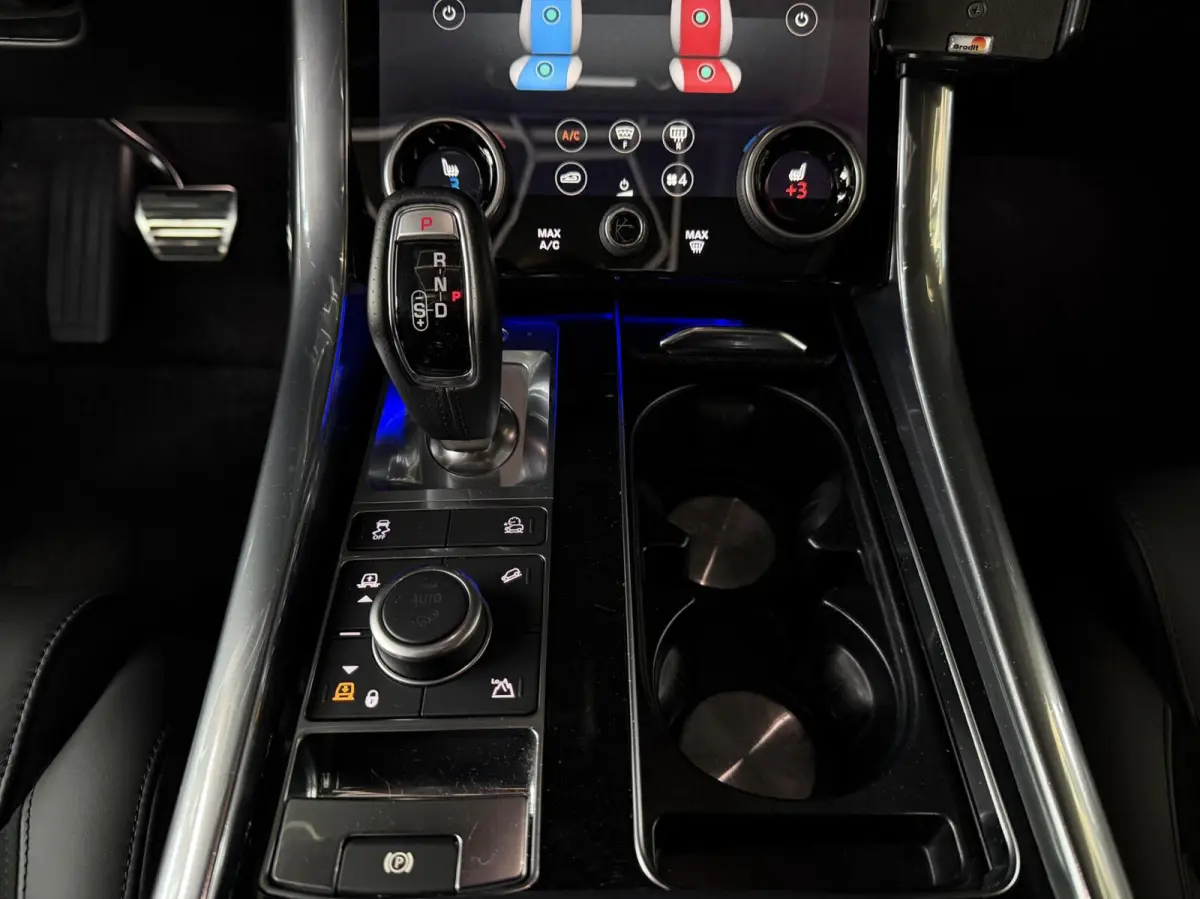 P575 SVR Carbon Edition