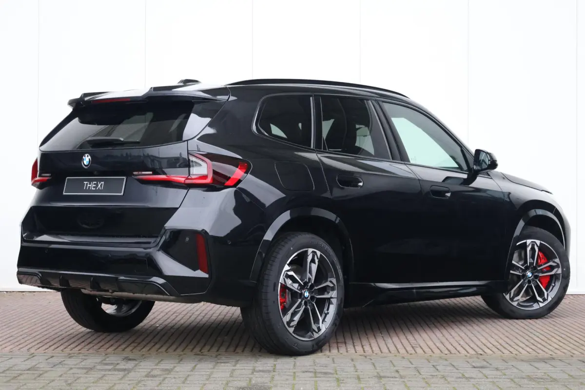 sDrive20i High Executive  | M Sportpakket Pro | Innovation Pack | Comfort Pack