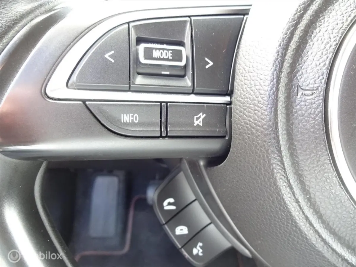 1.0 Boosterjet 112PK Smart Hybrid Stijl