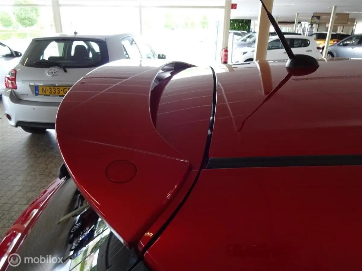 1.0 Boosterjet 112PK Smart Hybrid Stijl