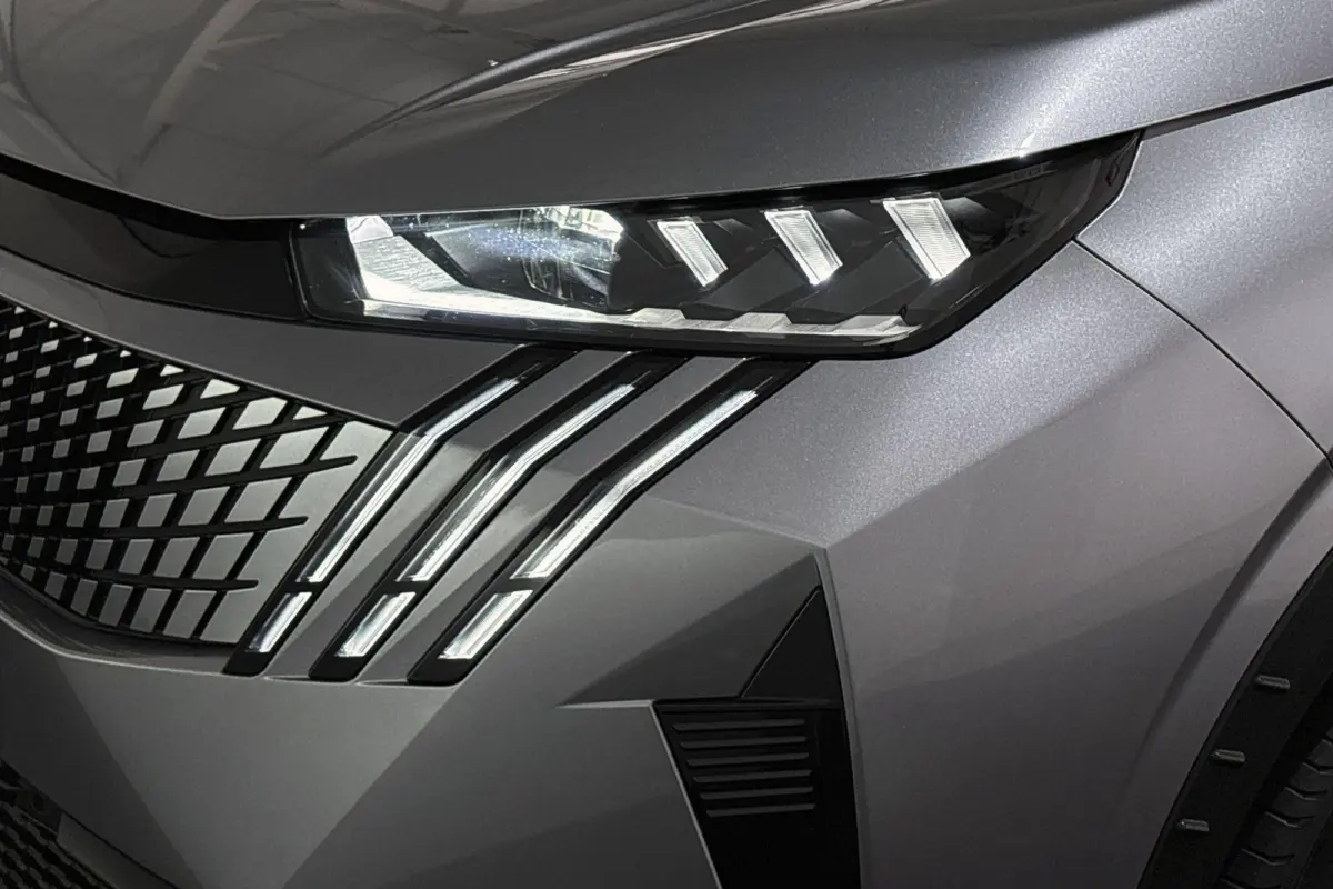 1.2 Hybrid 145 GT Stoelverwarming Keyless 360-Camera Dodehoek