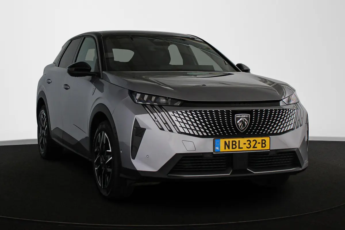 1.2 Hybrid 145 GT Stoelverwarming Keyless 360-Camera Dodehoek