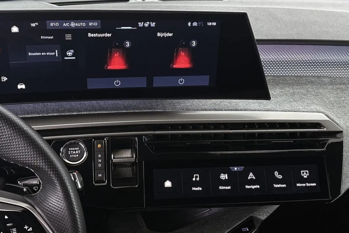 1.2 Hybrid 145 GT Stoelverwarming Keyless 360-Camera Dodehoek