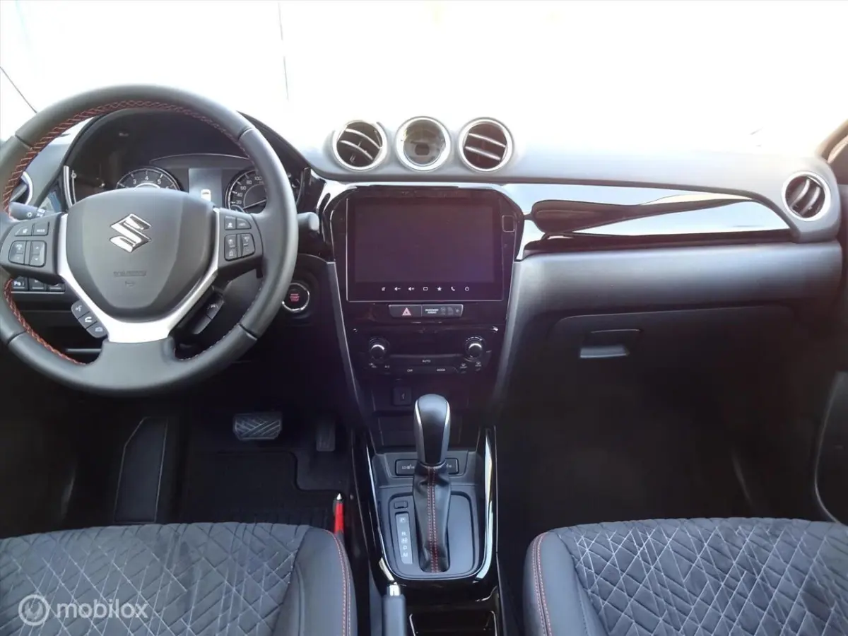 1.4 Smart Hybrid Automaat, 60 Years Edition, Nieuw