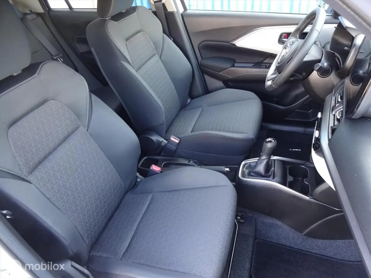1.2 Smart Hybrid Style, Nieuw, actie € 2.200, - korting