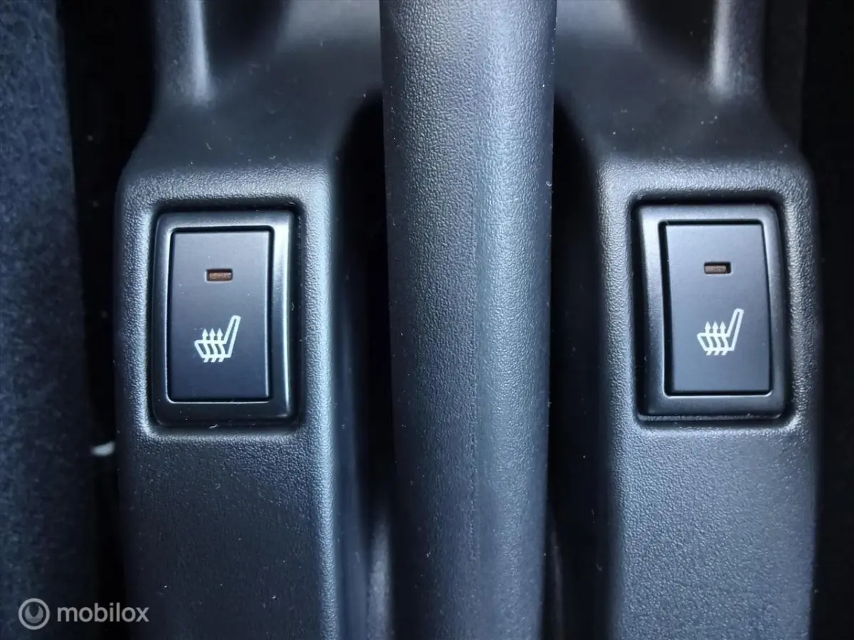 1.2 Smart Hybrid Style, Nieuw, actie € 2.200, - korting