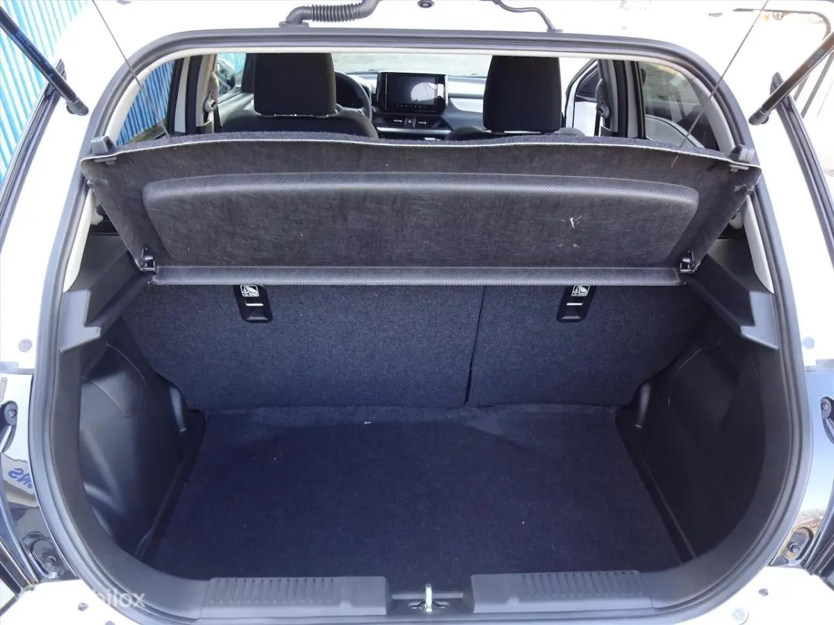 1.2 Smart Hybrid Style, Nieuw, actie € 2.200, - korting