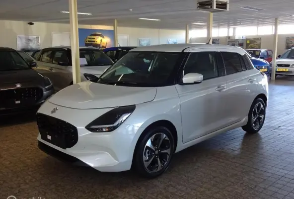 1.2 Smart Hybrid Style, Nieuw, actie € 2.200, - korting